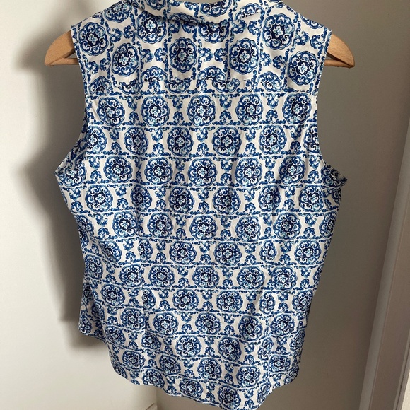 Talbots Petite Button Up Sleeveless Top / Blouse - Picture 6 of 6